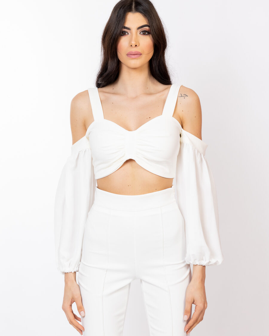 The Belle top